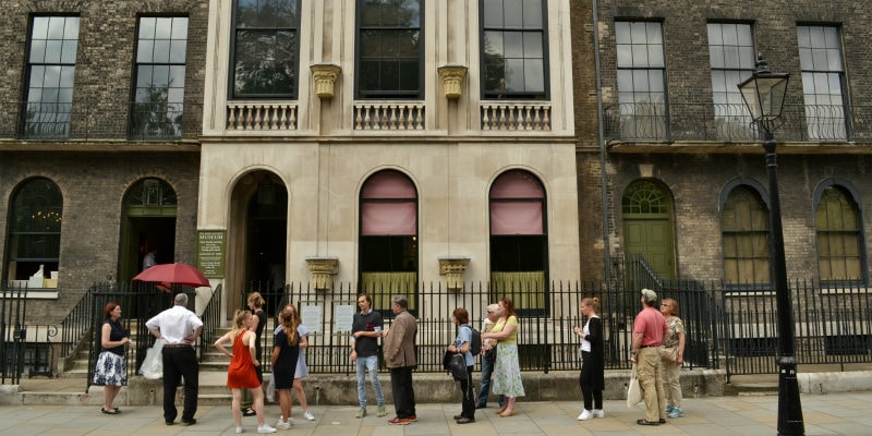 queues outside Sir John Soane's house