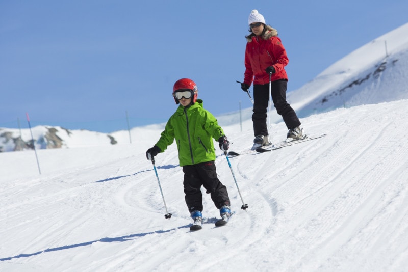 peak retreats valmorel resort skiers