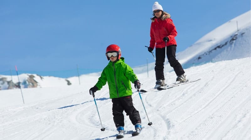 Valmorel-ski-resort-family-skiing