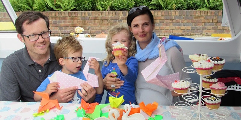 origami-cafe-floating-showroom-london-mothers-day
