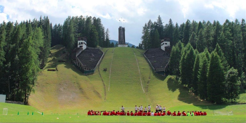 Ac Milan course