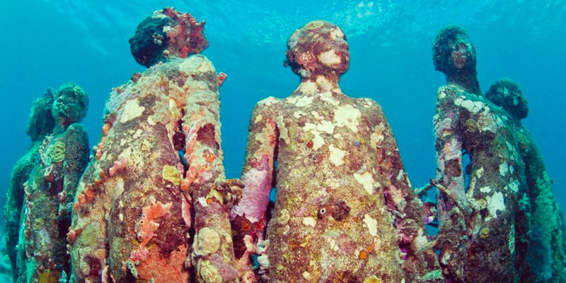 Underwater-museum-Vicissitudes-jason-decaires-taylor-sculpture