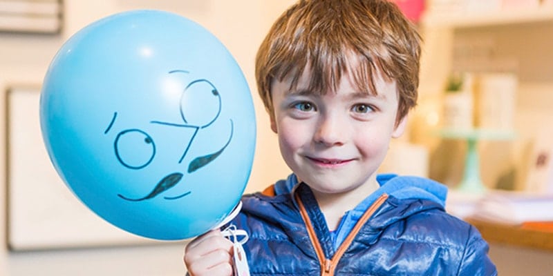 pick-me-up-festival-little-boy-with-balloon