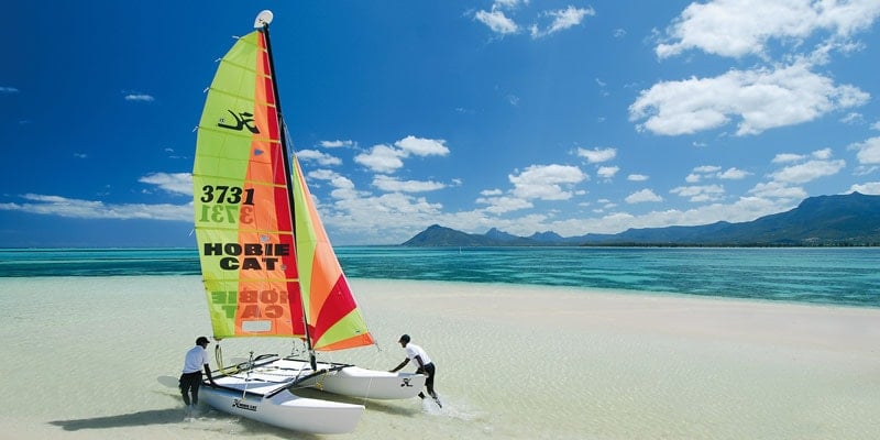 sail-boat-mauritius