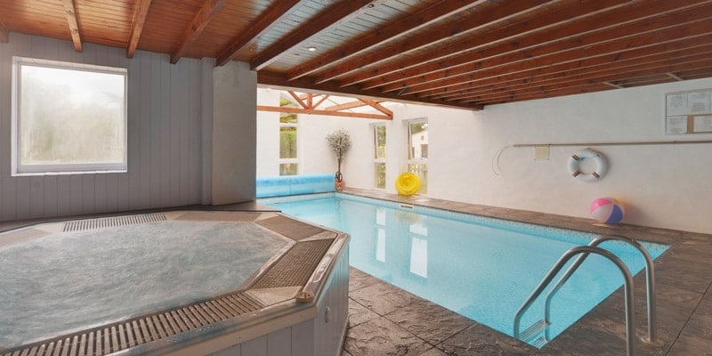 Holsworth-house-indoor-pool