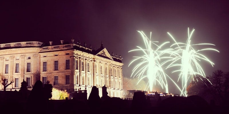frozen-meets-fireworks-at-chatsworth