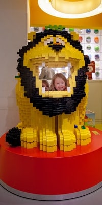 kids-with-lego-in-copenhagen-denmark