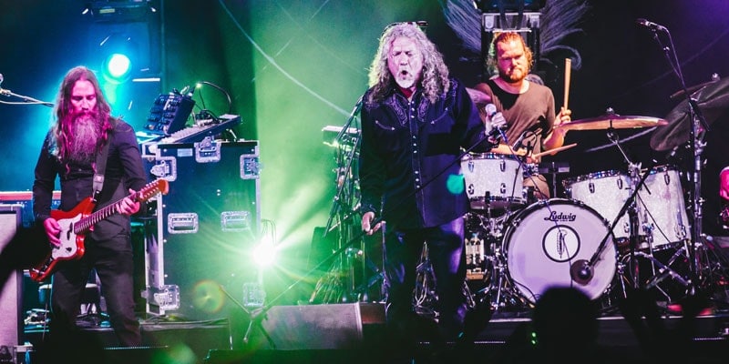 robert_plant-on-stage-a-wilderness-festival
