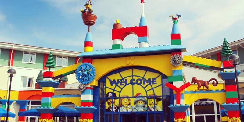 Legoland-UK-entrance