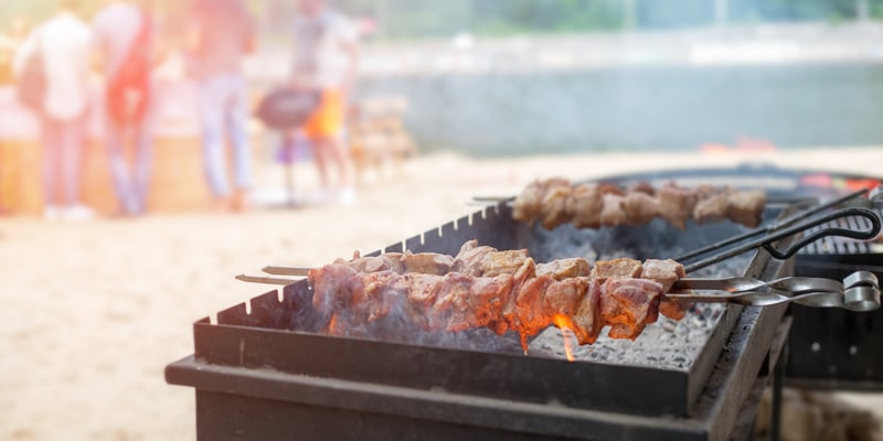 Beach-BBQ-shutterstock