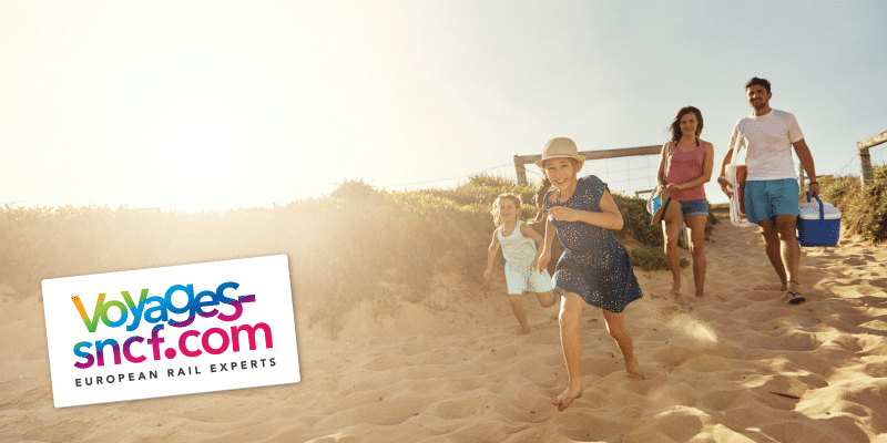 Family-in-sand-dunes