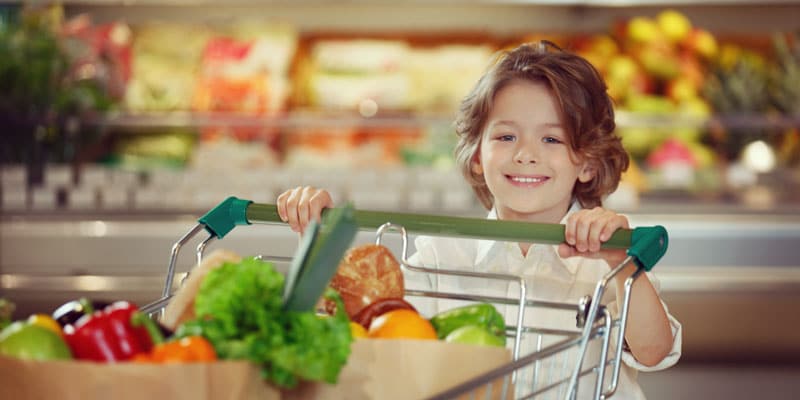 Kid-in-supermarket