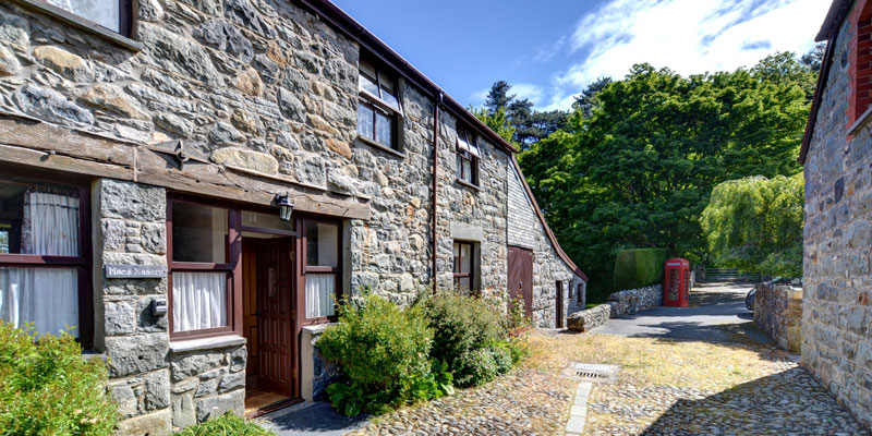 Maes-Masarn-conwy-wales-Wales-Cottage-Holidays