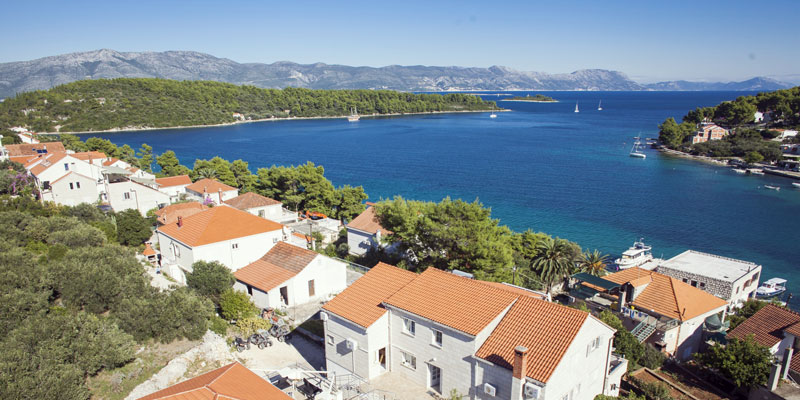 Villa-with-view-across-bay Korcula