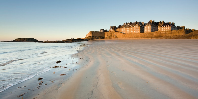 https://familytravellerimages.s3.eu-west-2.amazonaws.com/wp-content/uploads/2017/05/St-Malo_BERTHIER-Emmanuel.jpg
