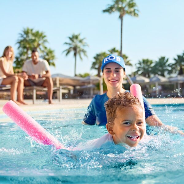 robinson-family-holidays-2026-child-in-pool