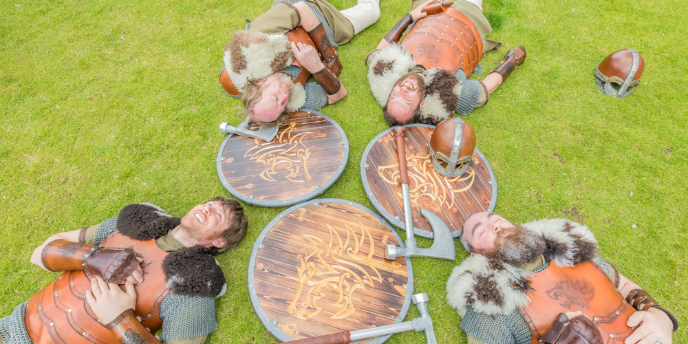 Viking-Festival---copyright-VisitScotland-_-New-Wave-Images-UK-_-Malcolm-McCurrach,-