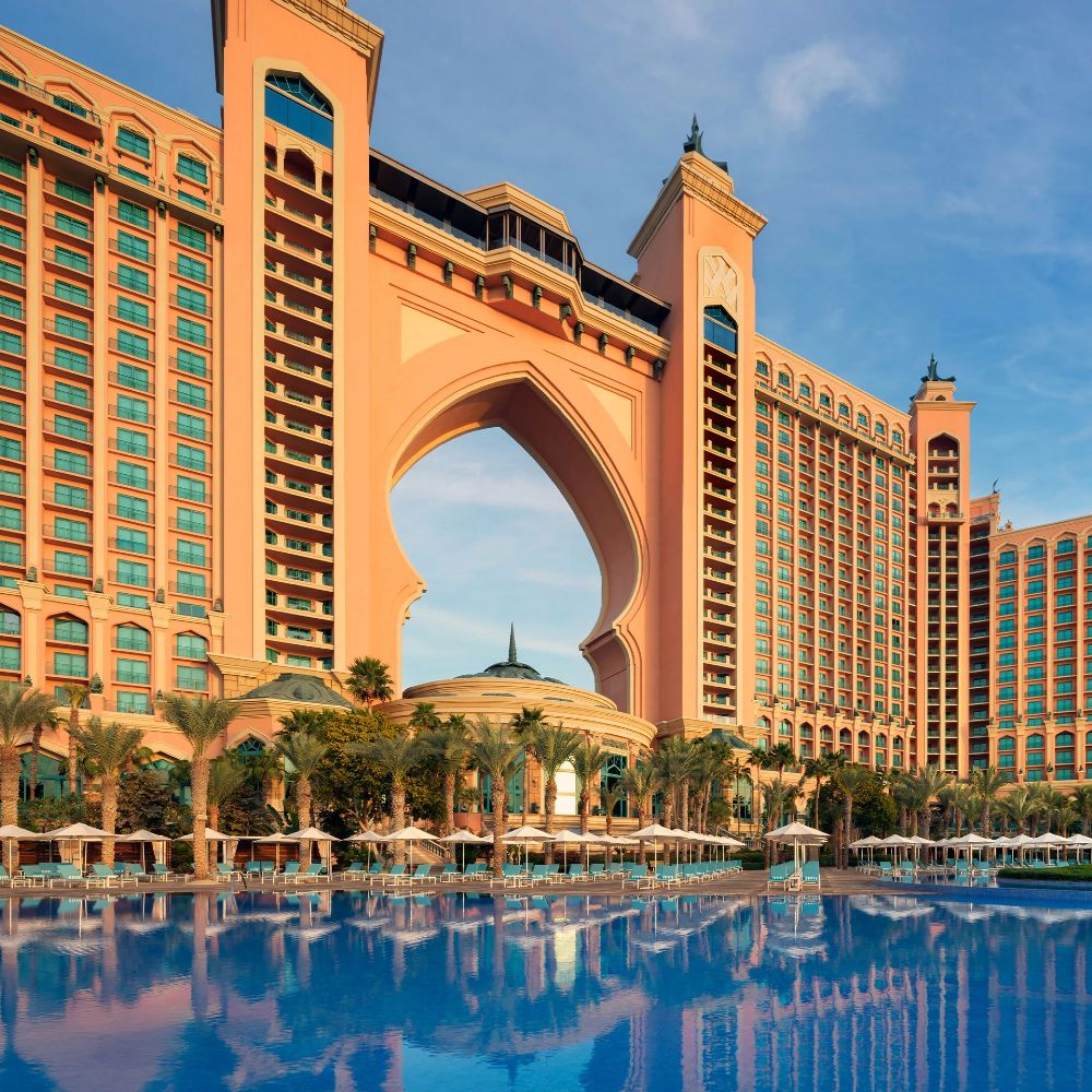 Atlantis-The-Palm-Pool