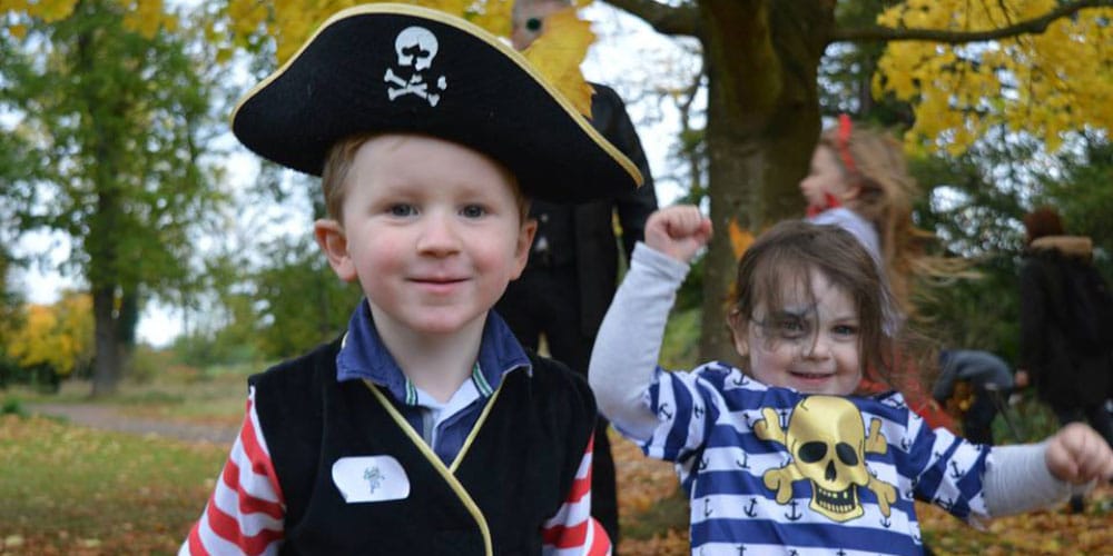 Halloween magic school Lauriston-Castle Edinburgh - little-pirates