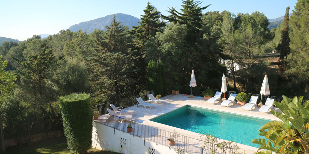 mallorca-hotel-swimming-pool