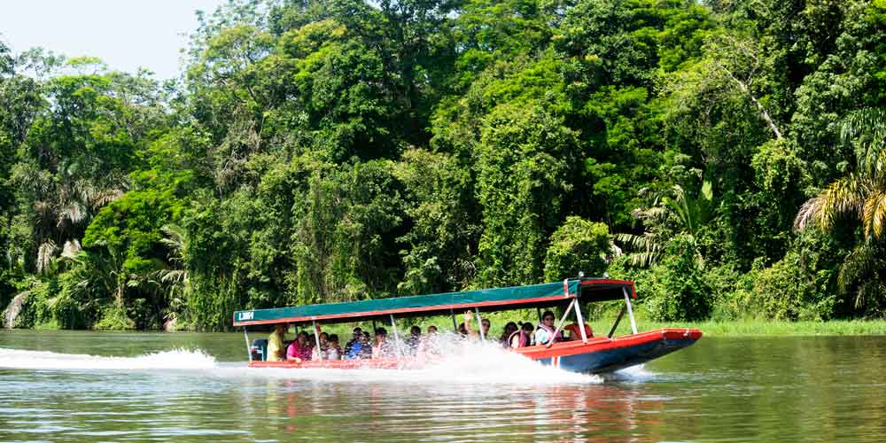 boat ride costa rica experiences