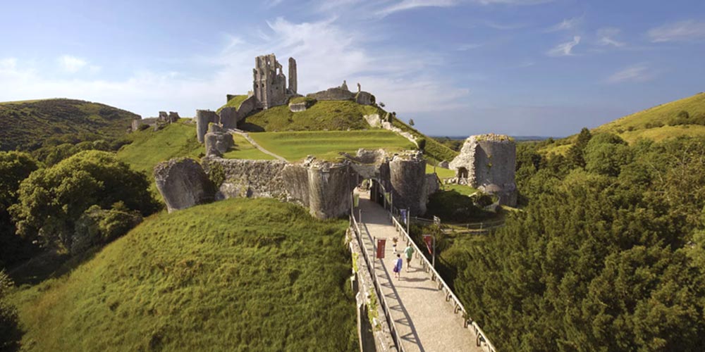 Corfe Castle 10 National Trust family days out worth a road trip with kids