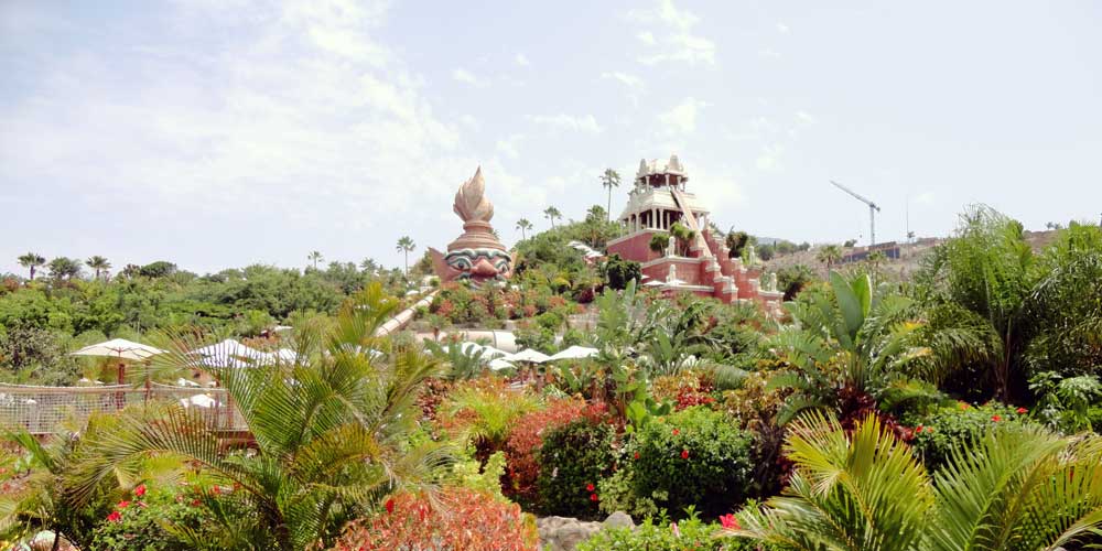 family holiday activities siam park