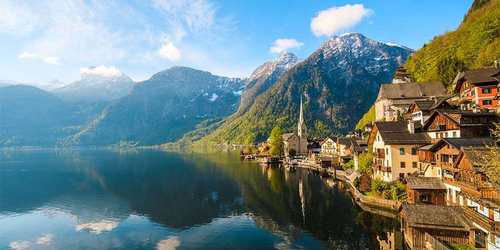 fairy tale European destinations Halstatt Austria