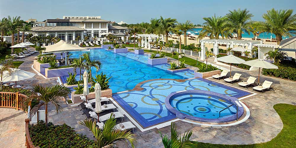 st-regis-abu-dhabi-hotel-swimming-pool-with-cabanas