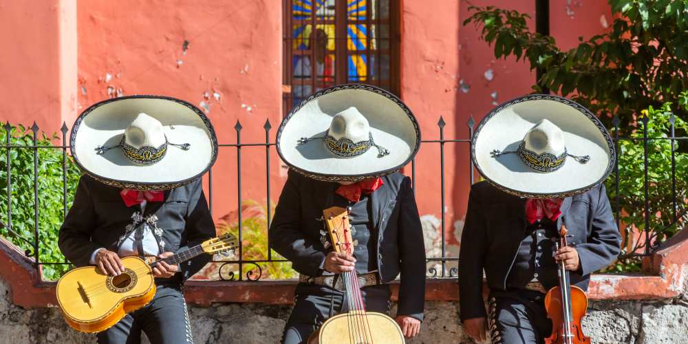 best family holiday destinations for 2019, Mexican musicians