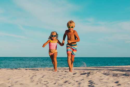 family-traveller-europe-s-top-7-sandy-beaches-for-families-family