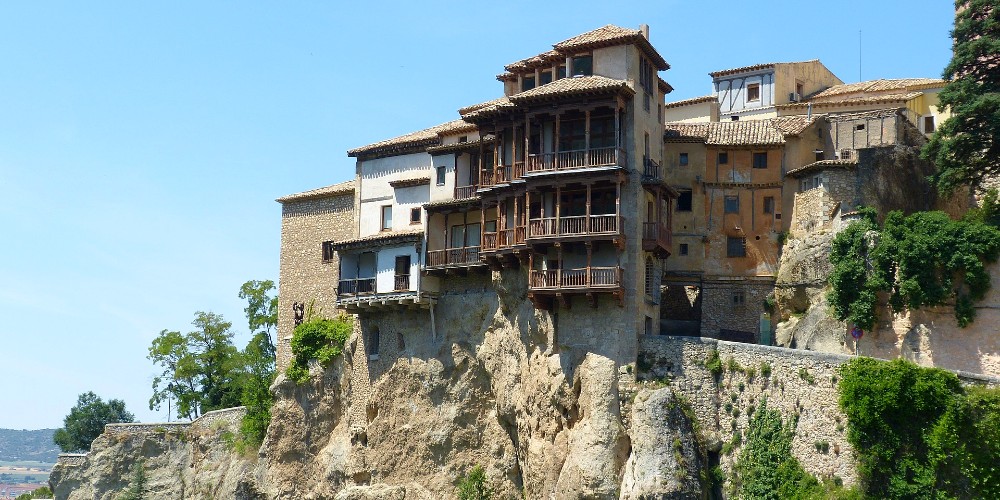 casas-colgadas-hanging-houses-over-ravine-one-of-12-wonders-of-spain-family-traveller-guide-2022 