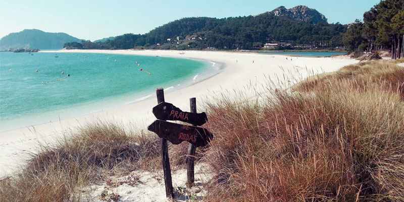 praia-da-rhoda-cies-islands-galicia-hidden-beaches-in-spain-family-traveller-2022