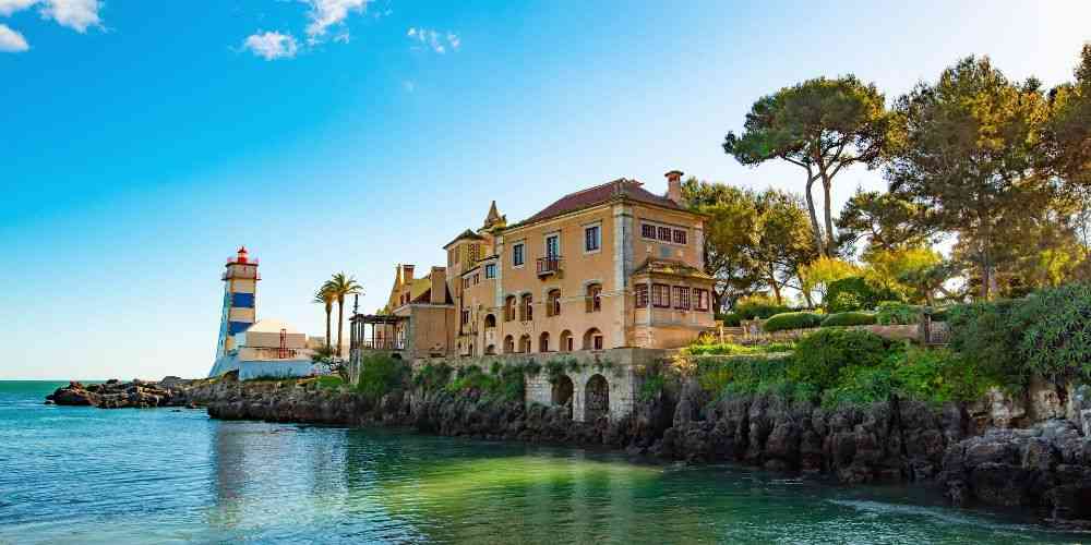 grand-historic-villa-lighthouse-and-lagoon-cascais-west-coast-of-portugal-2022