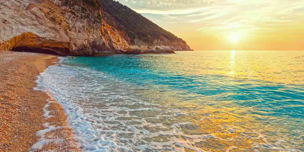 Best family friendly beaches in Greece Kefalonia