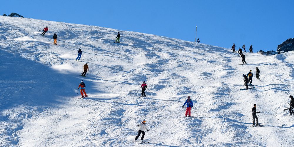 Val Thorens family ski breaks