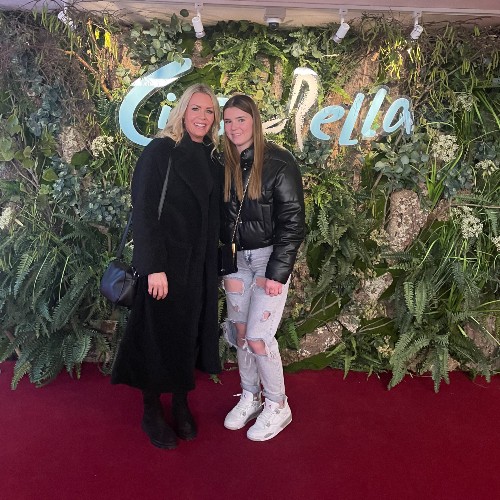 mum-and-daughter-at-cinderella-show-weekend-break-in-london-family-traveller-2022