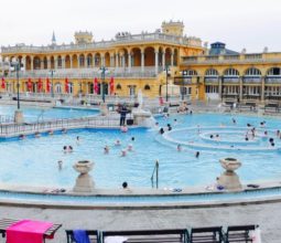 szecheny-thermal-baths-budapest-hungary-family-traveller-2022-ilouise-spurgeon