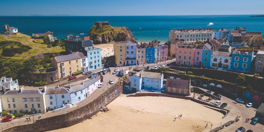 tenby-harbour-and-beach-summer-holidays-in-pembrokeshire-wales-family-traveller-guide-2022