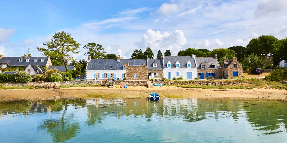 beach-cottages-quiberon-peninsula-brittany-family-traveller-eco-holiday-competition-2022 