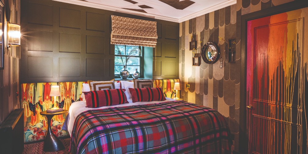 luxury-hotel-bedroom-glenmorangie-house-whisky-distillery-tain-highlands-scotland-may-2022
