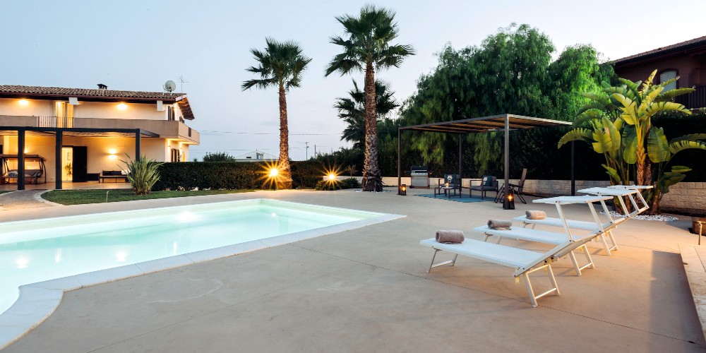 isula-relax-luxury-villa-pool-terrace-sicily