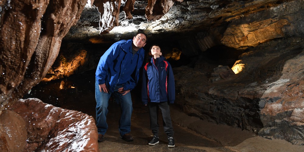 national-show-caves-wales