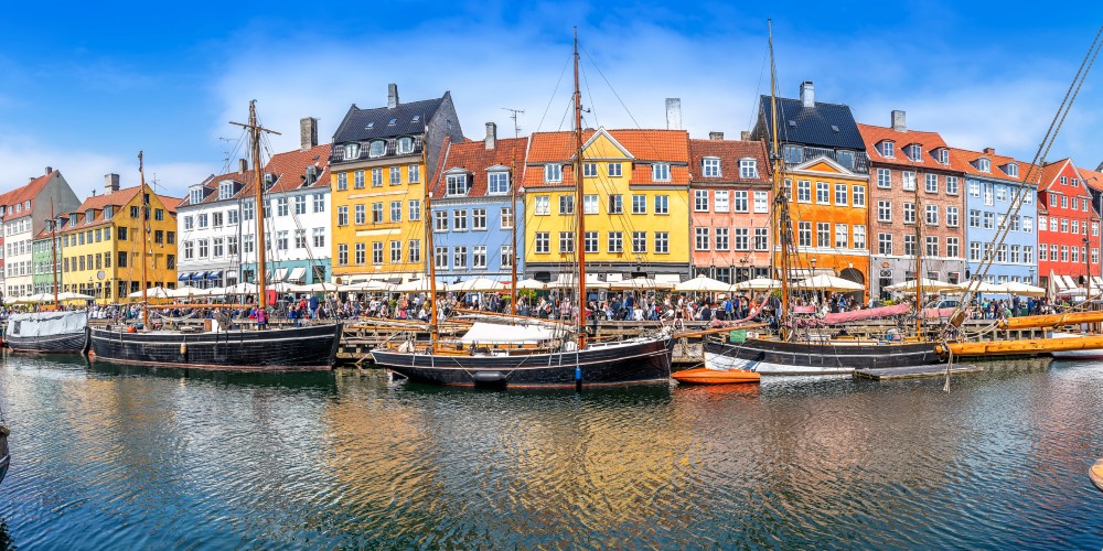 nyhavn-harbour-copenhagen-city-breaks-in-europe-2022