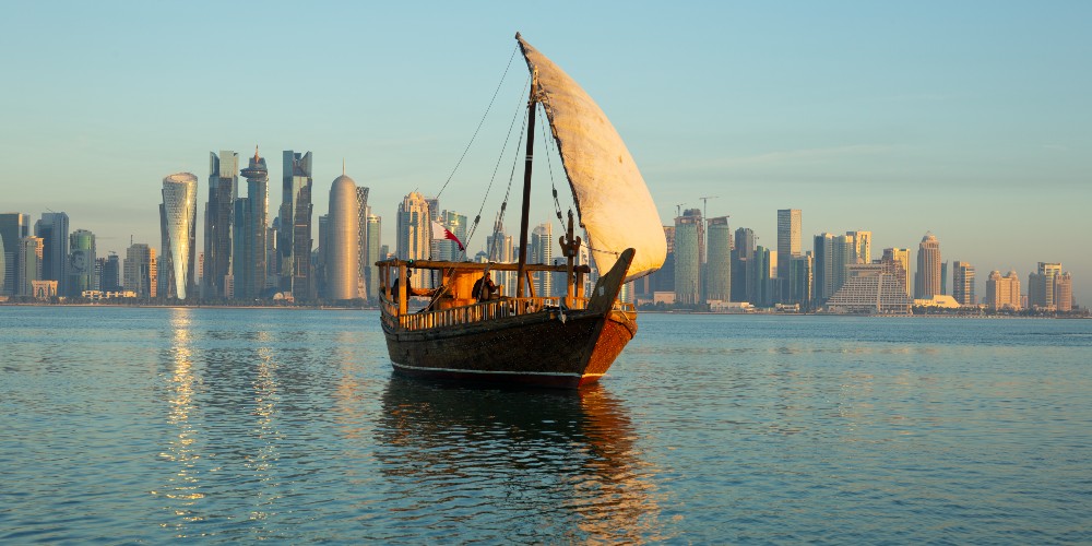 dhow-arabian-sea-doha-skyline