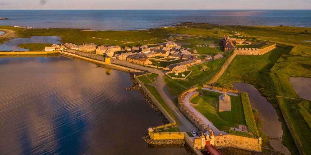 louisbourg-fortress-nova-scotia-atlantic-canada-photo-chris-macfarlane