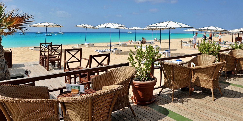 cape-verde-beachfront-restaurant-sun-loungers-sea