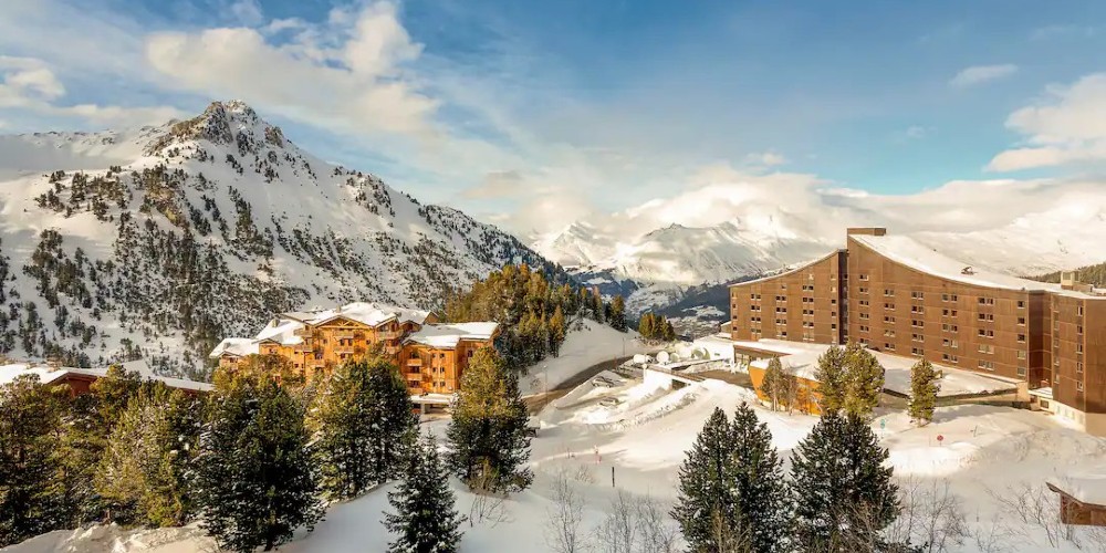 Crystal Ski Hotel Altitude 