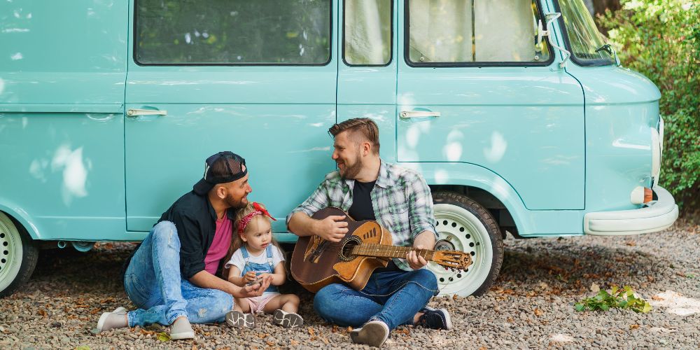 couple-child-volkswagon-vintage-campervan-spain-2022