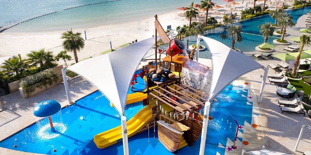 dhow-waterpark-four-seasons-hotel-bahrain-bay